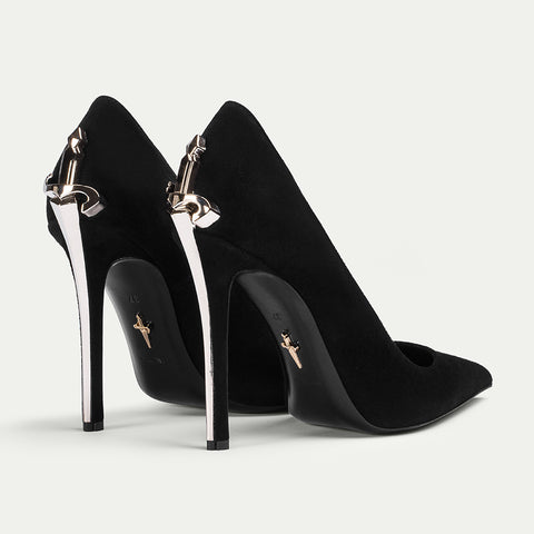 DAGGER HEEL